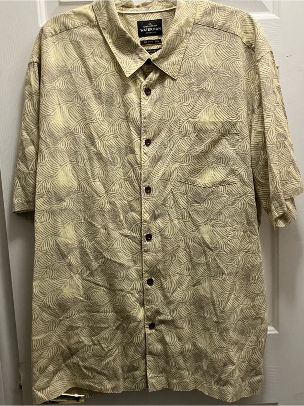 Quiksilver Waterman Shirt Mens XXL  Geometric Hawaiian Comfort Fit Button Up